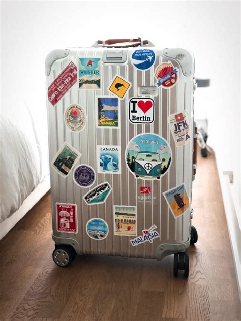 d&g suitcase